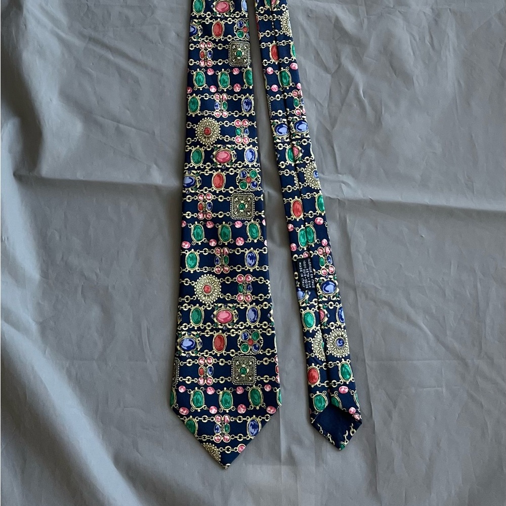 Jewel tie - Picture 1 of 12